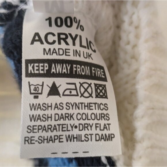 White with Blue Trim Cable Knit Sweater Vest sz M V-Neck Preppy - Picture 6 of 7